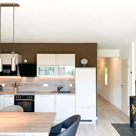 Apartament Tordalk 10 *